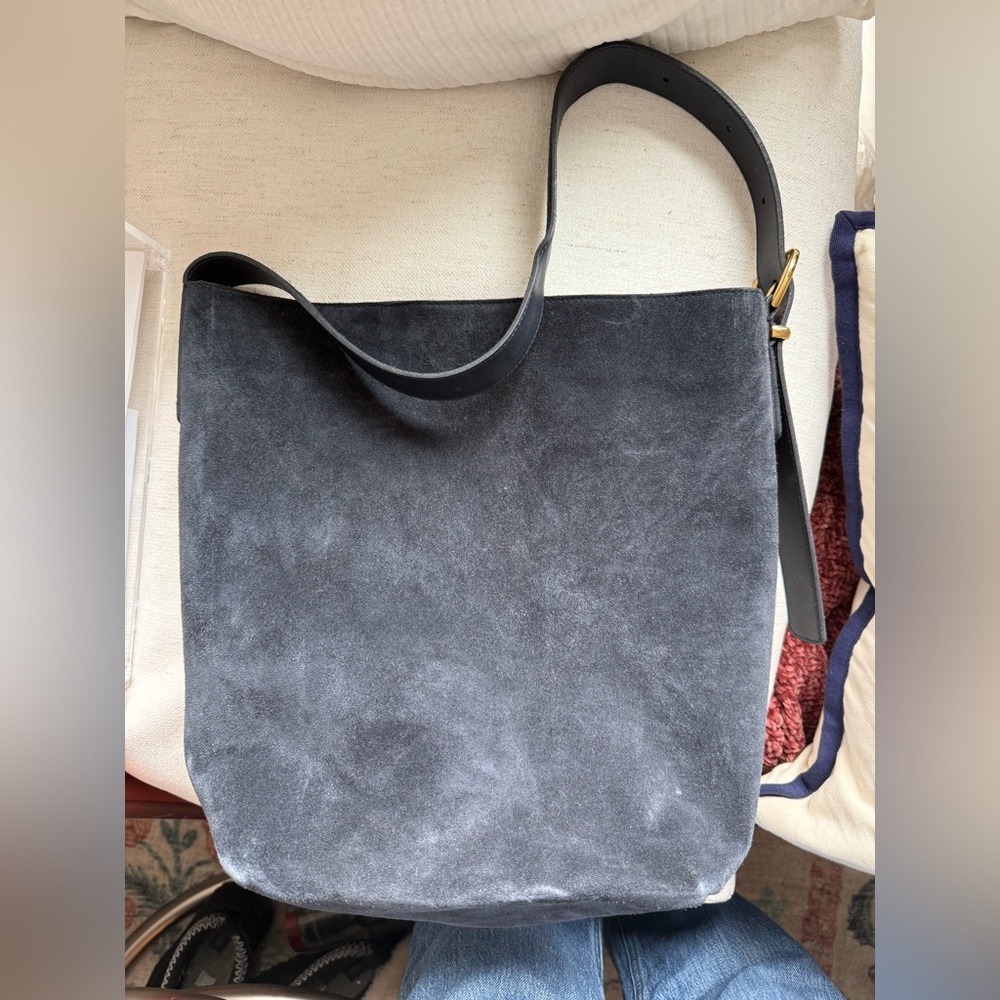NWT Blue Suede Madewell Bucket tote